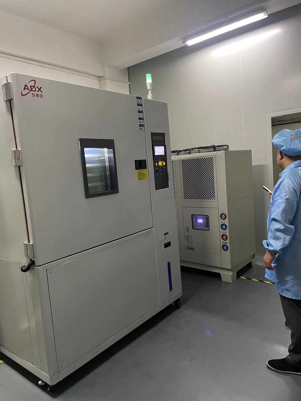 光器件小型溫循箱成功交付，助力光通信行業再升級